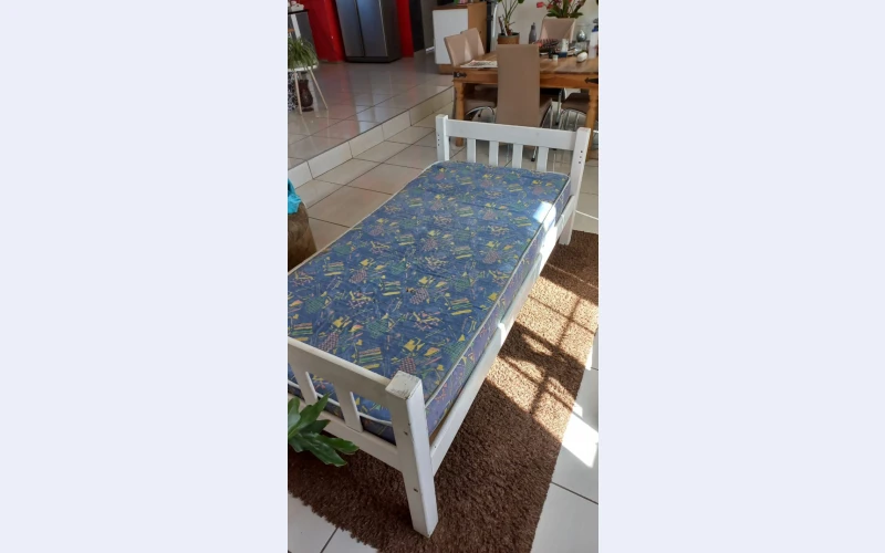 2-single-complete-bedsin-south-of-johannesburg