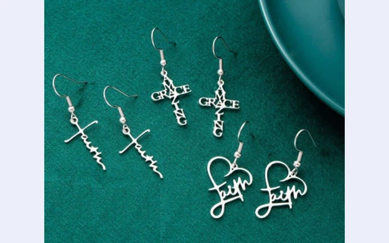 ear-rings
